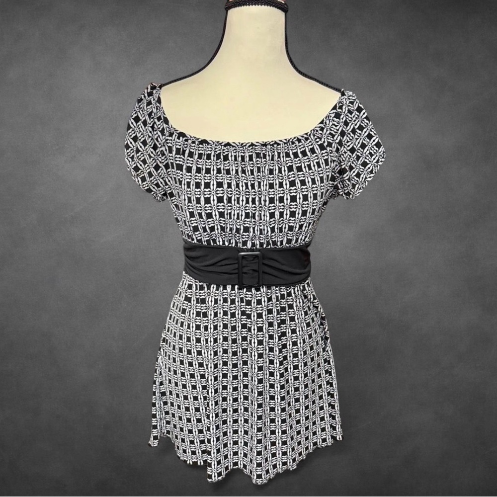 GNW‎ Black and White Patterned Blouse